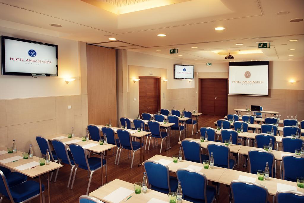 Hotel Ambassador Kosice Luaran gambar