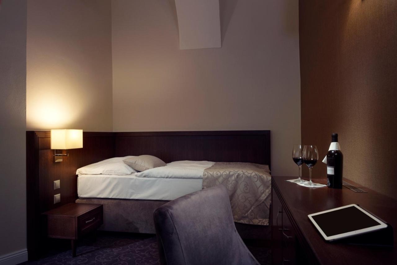 Hotel Ambassador Kosice Luaran gambar